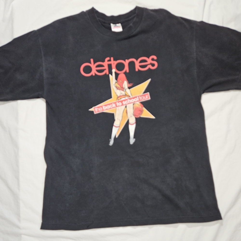 Deftones Vintage Back To School Tour 2000 Black Graphic Tee